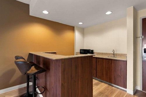 Ramada by Wyndham Harrisburg/Hershey Area - image 39