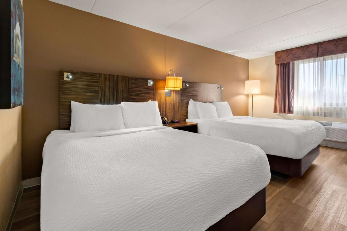 Ramada by Wyndham Harrisburg/Hershey Area - image 4