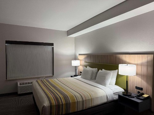 Country Inn & Suites by Radisson Harrisburg at Union Deposit Road PA - image 21