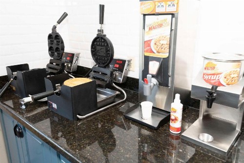 Country Inn & Suites by Radisson Harrisburg at Union Deposit Road PA - image 48