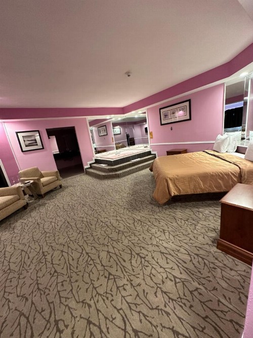 Inn of the Dove - Harrisburg - image 12