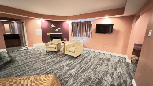 Inn of the Dove - Harrisburg - image 21