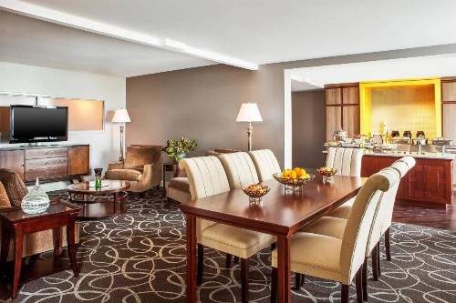 Sheraton Harrisburg Hershey Hotel