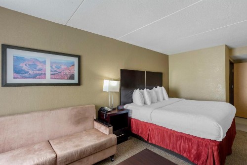 Best Western Harrisburg North Hotel - image 14