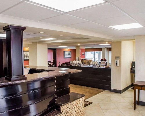 Quality Inn Riverfront - image 15