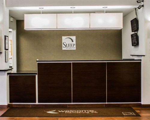 Sleep Inn & Suites Harrisburg -Eisenhower Boulevard - image 3