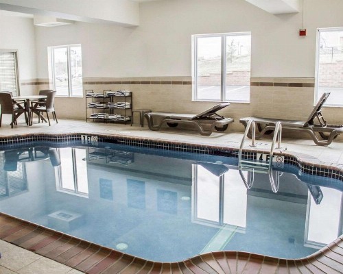 Sleep Inn & Suites Harrisburg -Eisenhower Boulevard - image 8