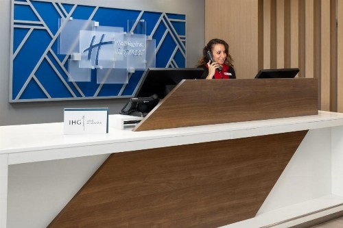 Holiday Inn Express Harrisburg NE an IHG Hotel - image 13