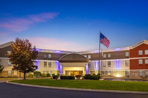 Holiday Inn Express Harrisburg NE an IHG Hotel - image 32