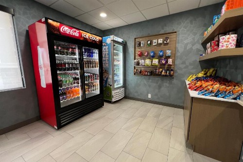 Holiday Inn Express Harrisburg NE an IHG Hotel - image 39