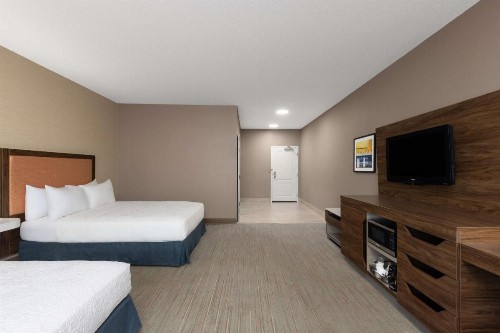 Hampton Inn & Suites Harrisburg - image 37