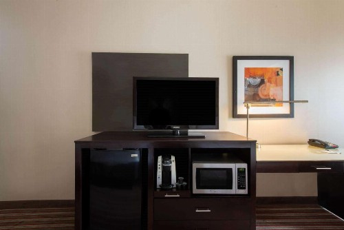 La Quinta by Wyndham Harrisburg-Hershey - image 3