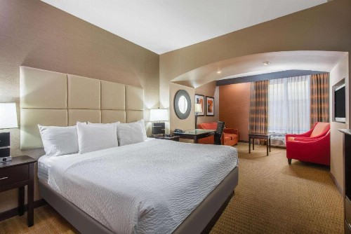 La Quinta by Wyndham Harrisburg-Hershey - image 30