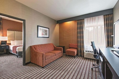 La Quinta by Wyndham Harrisburg-Hershey - image 34