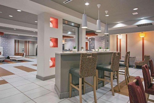 La Quinta by Wyndham Harrisburg-Hershey - image 36