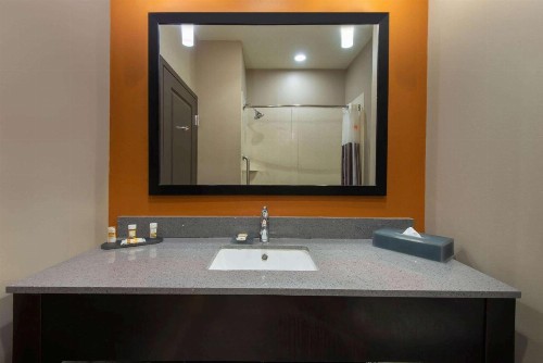 La Quinta by Wyndham Harrisburg-Hershey - image 4