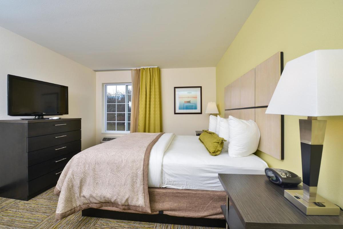 Candlewood Suites Harrisburg-Hershey an IHG Hotel - image 3