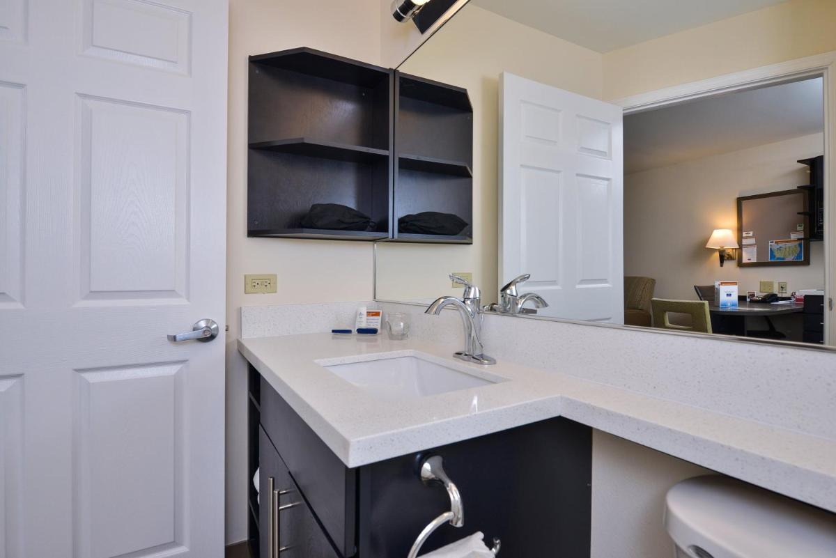 Candlewood Suites Harrisburg-Hershey an IHG Hotel - image 7