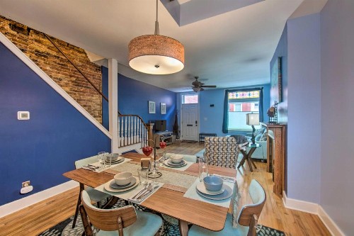 Contemporary Townhome in Midtown Harrisburg! - image 6