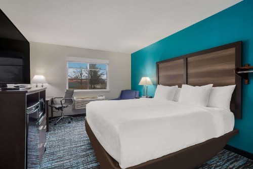 Baymont by Wyndham Harrodsburg - image 43