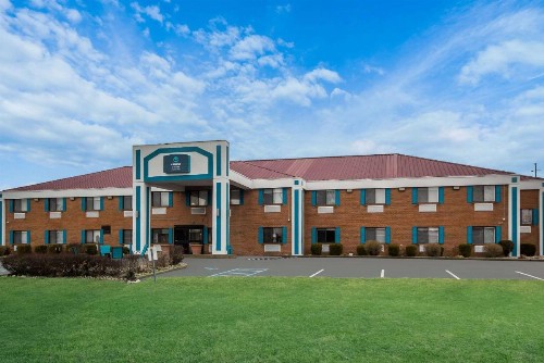 Baymont by Wyndham Harrodsburg - image 7