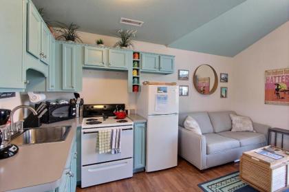 NC 12 56821-4 Condo