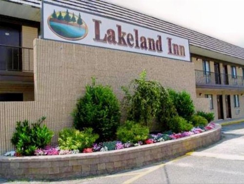 Lakeland Inn - Bohemia