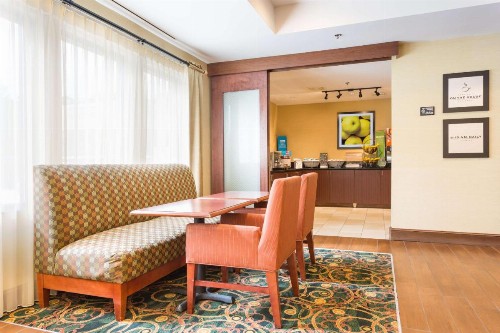 Hampton Inn Havelock - image 10