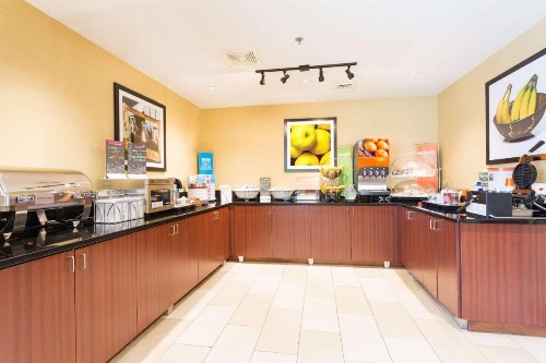 Hampton Inn Havelock - image 11