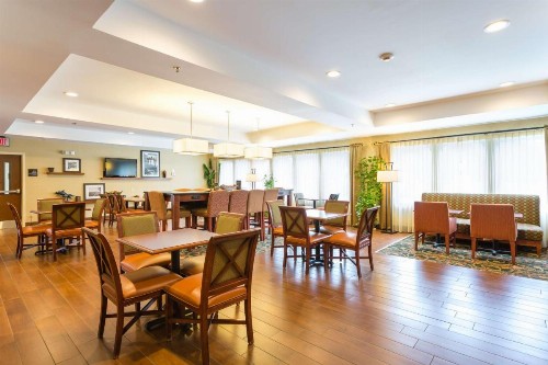Hampton Inn Havelock - image 5