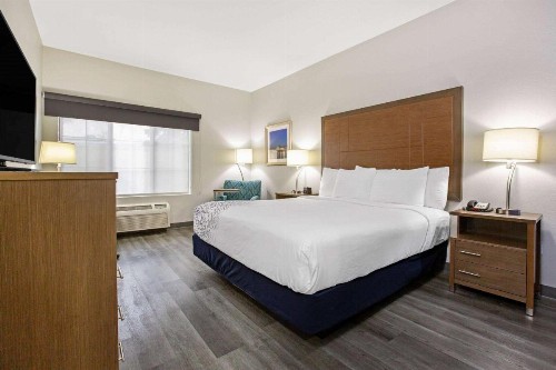 La Quinta by Wyndham NE Long Beach/Cypress - image 37