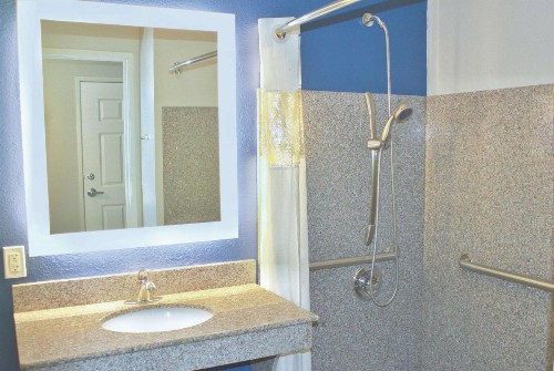 La Quinta by Wyndham NE Long Beach/Cypress - image 39