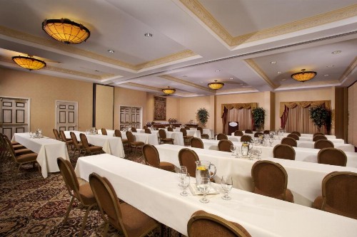 Ayres Hotel Manhattan Beach - image 42