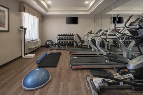 Holiday Inn Express Hotel & Suites Los Angeles Airport Hawthorne an IHG Hotel - image 18