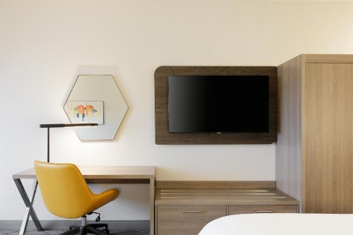 Holiday Inn Express Hotel & Suites Los Angeles Airport Hawthorne an IHG Hotel - image 39