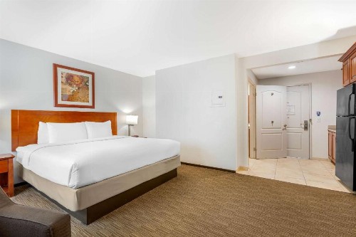 Comfort Inn Cockatoo Near LAX - image 15
