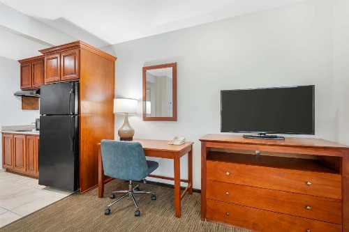 Comfort Inn Cockatoo Near LAX - image 17