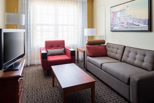 TownePlace Suites Los Angeles LAX Manhattan Beach - image 3