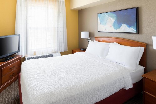 TownePlace Suites Los Angeles LAX Manhattan Beach - image 8