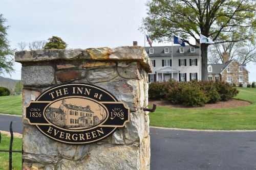 Inn at Evergreen - image 10