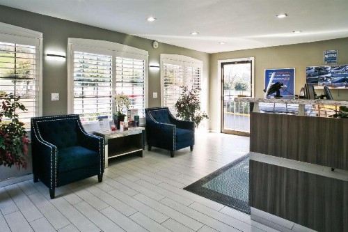 Quality Inn Hayward - image 2