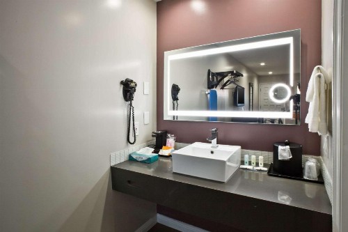 Quality Inn Hayward - image 23