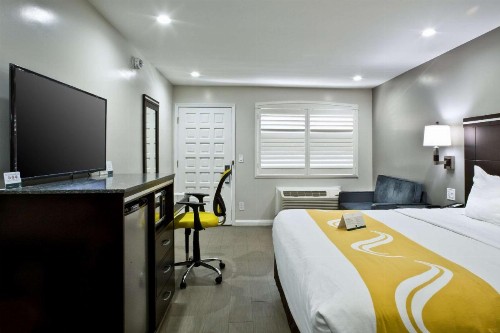 Quality Inn Hayward - image 4