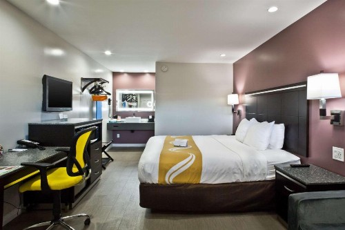 Quality Inn Hayward - image 9