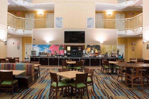 Fairfield Inn & Suites Oakland Hayward