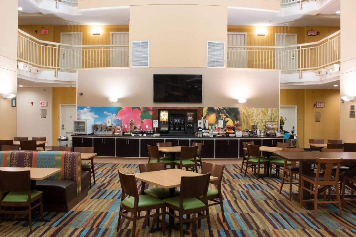 Fairfield Inn & Suites Oakland Hayward - main image