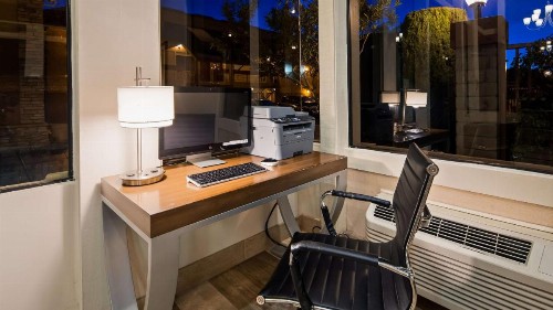 Best Western PLUS Inn of Hayward - image 15