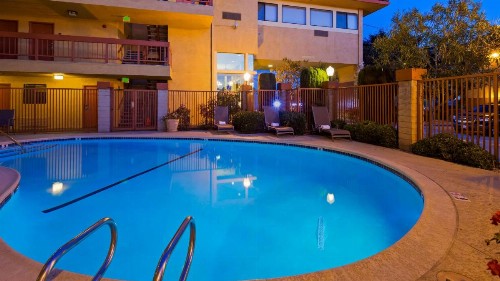 Best Western PLUS Inn of Hayward - image 9