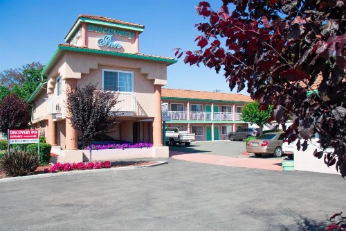 Discovery Inn - image 41