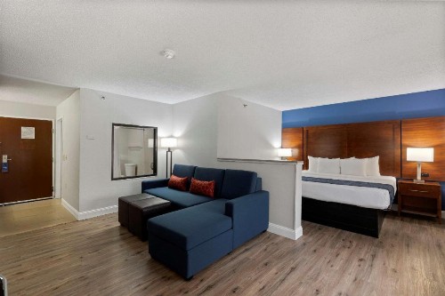 Comfort Inn & Suites Hazelwood - St Louis Hazelwood - image 14
